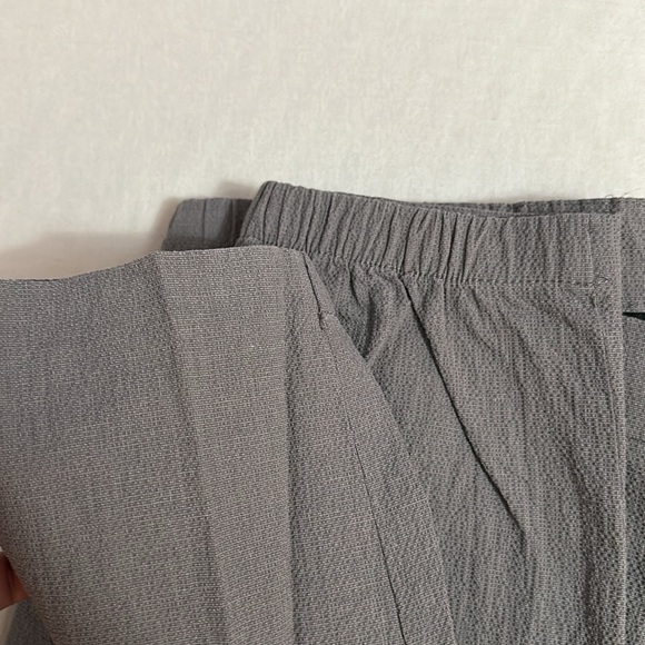 Club Monaco Jogger Chinos - Picture 4 of 4